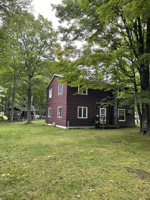 Egg Harbor, WI 54209-9055,6860 Bay Shore DRIVE