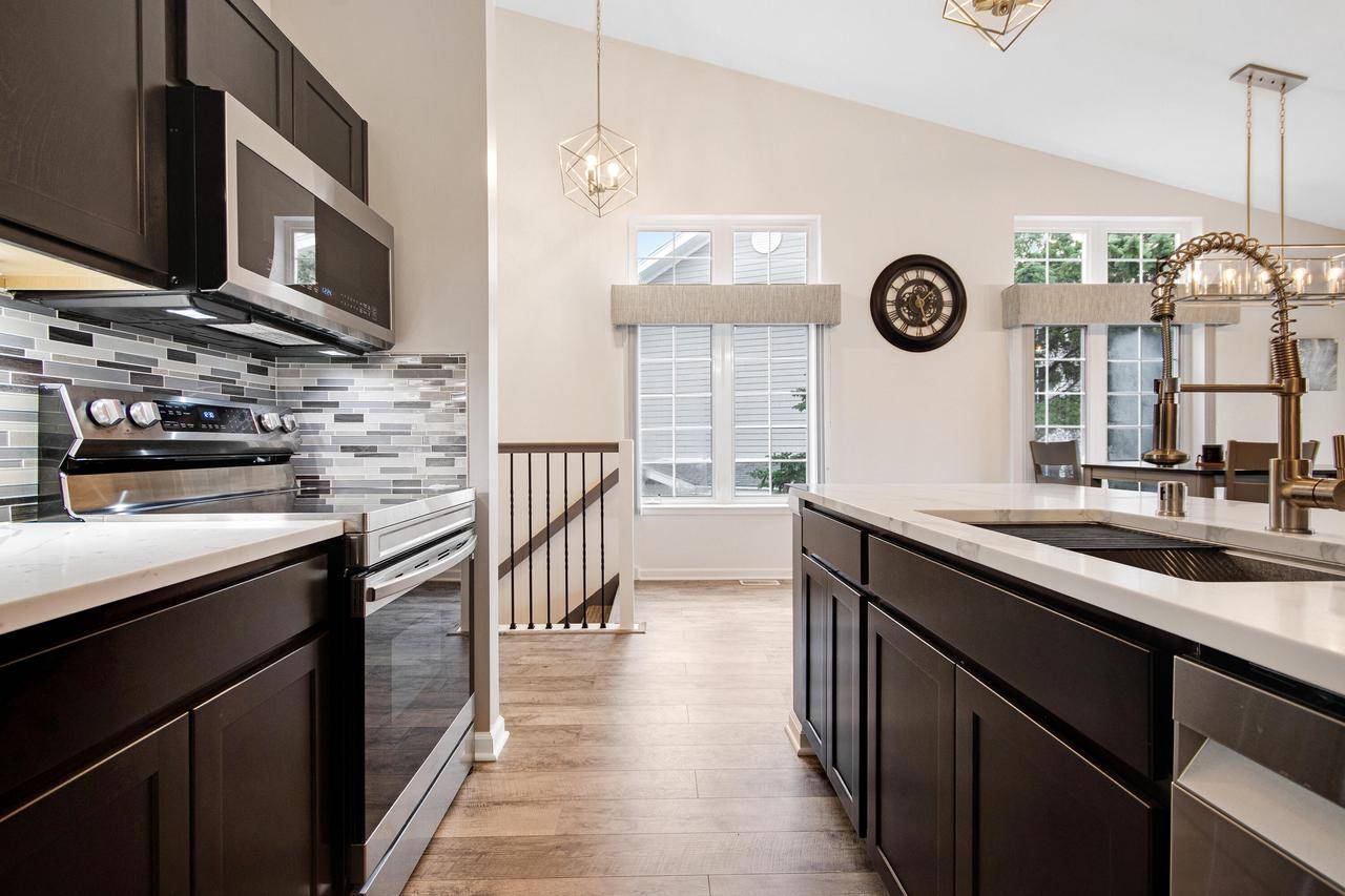 648 Geneva National AVENUE N #6-34, Lake Geneva, WI 53147