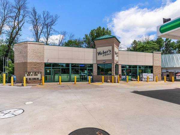 600 N Main STREET, Brillion, WI 54110-1101