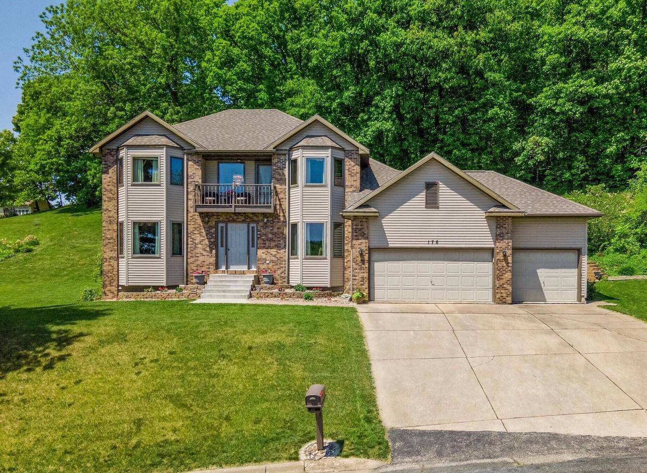176 Green Apple ROAD, La Crescent, MN 55947