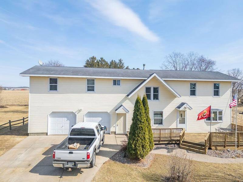 N40246 State Road 93, Independence, WI 54747