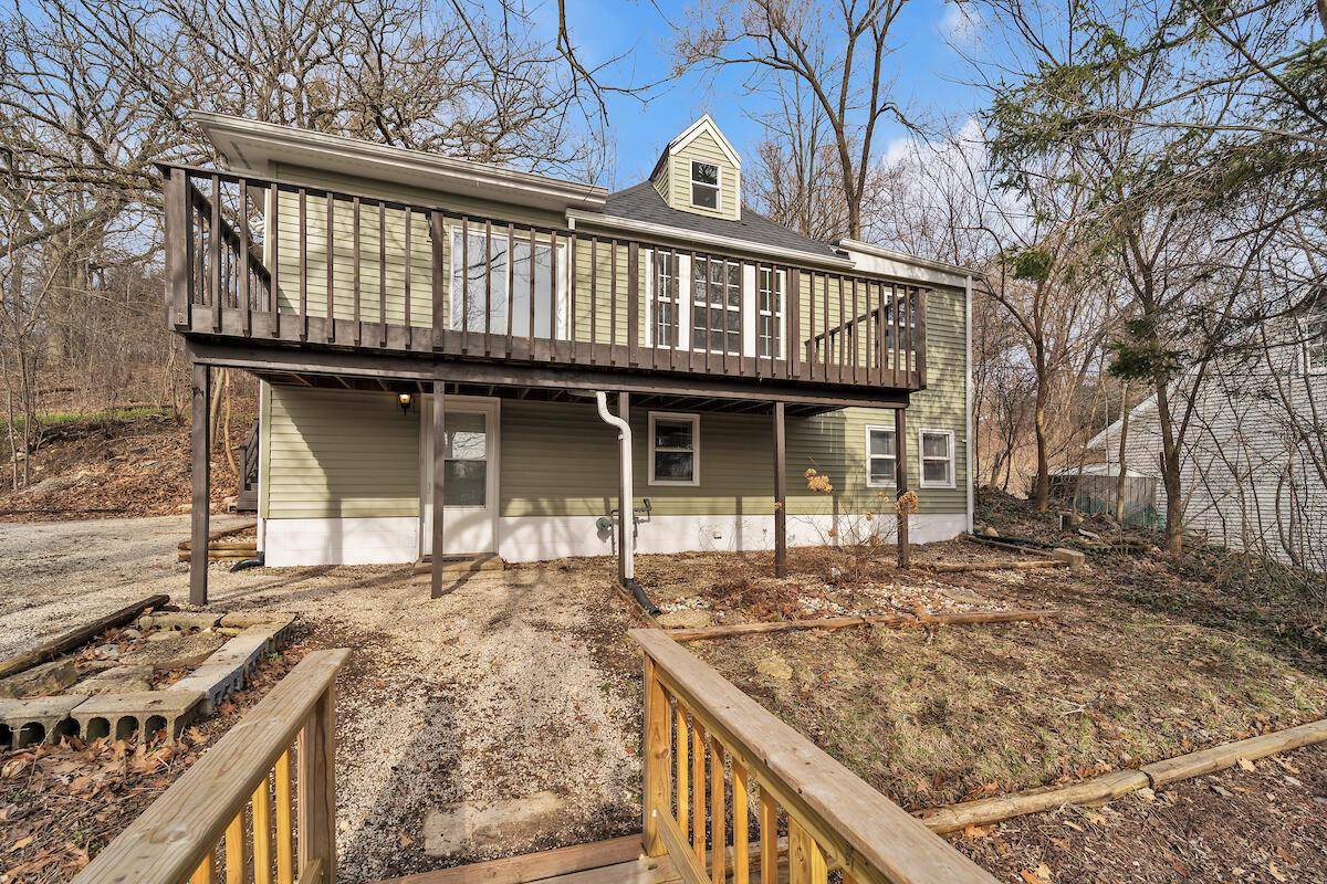 7930 Greendale AVENUE, Burlington, WI 53105-8315