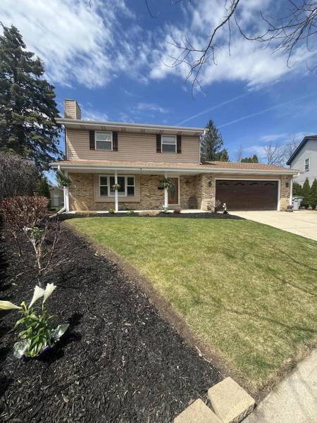 9852 W Tripoli AVENUE, Milwaukee, WI 53228-1350