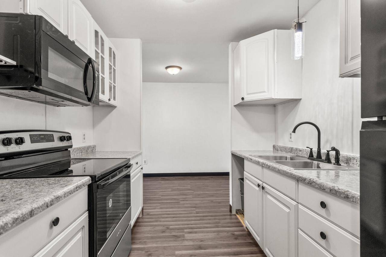 5253 N Lovers Lane ROAD #134, Milwaukee, WI 53225-3039