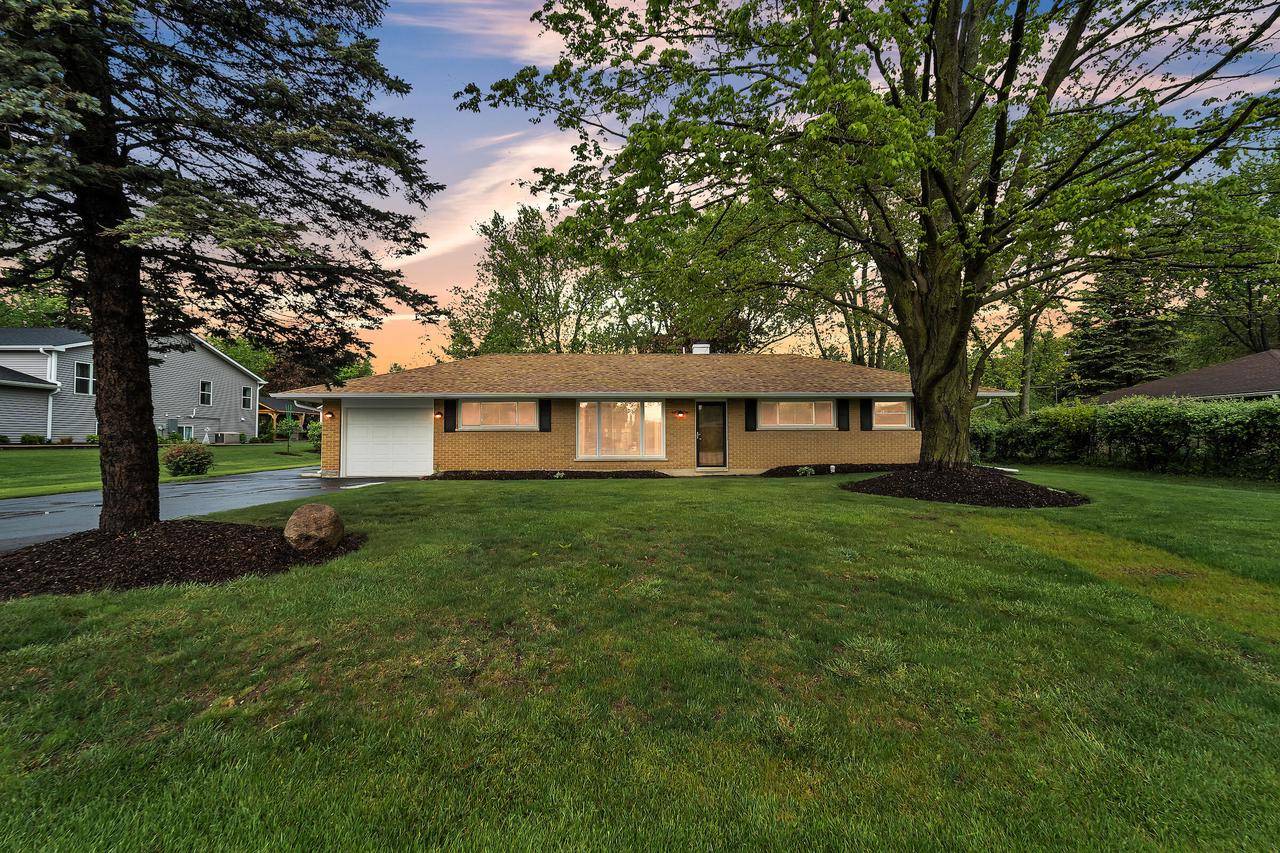 12100 44th AVENUE, Pleasant Prairie, WI 53158-3906