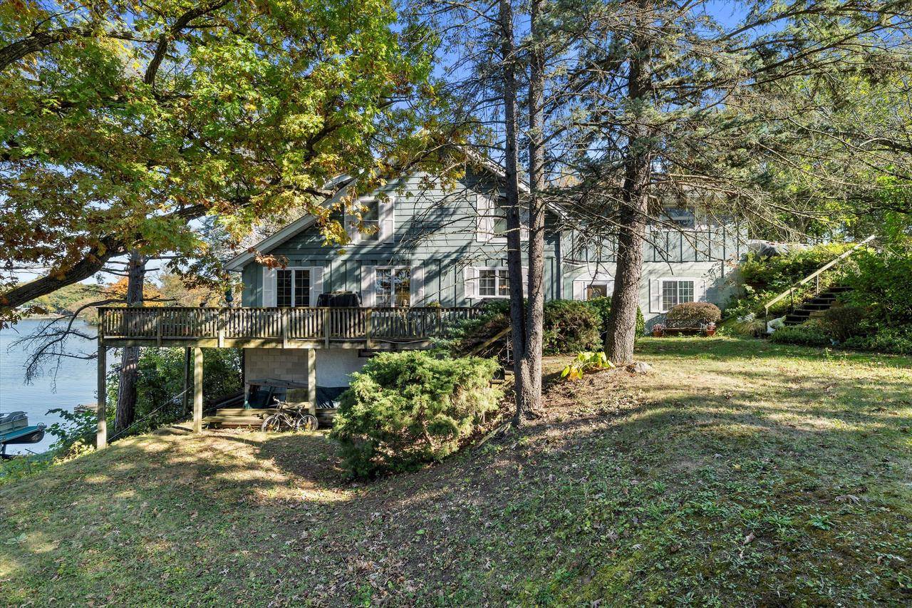 N53W34956 Road B, Okauchee, WI 53069-9729