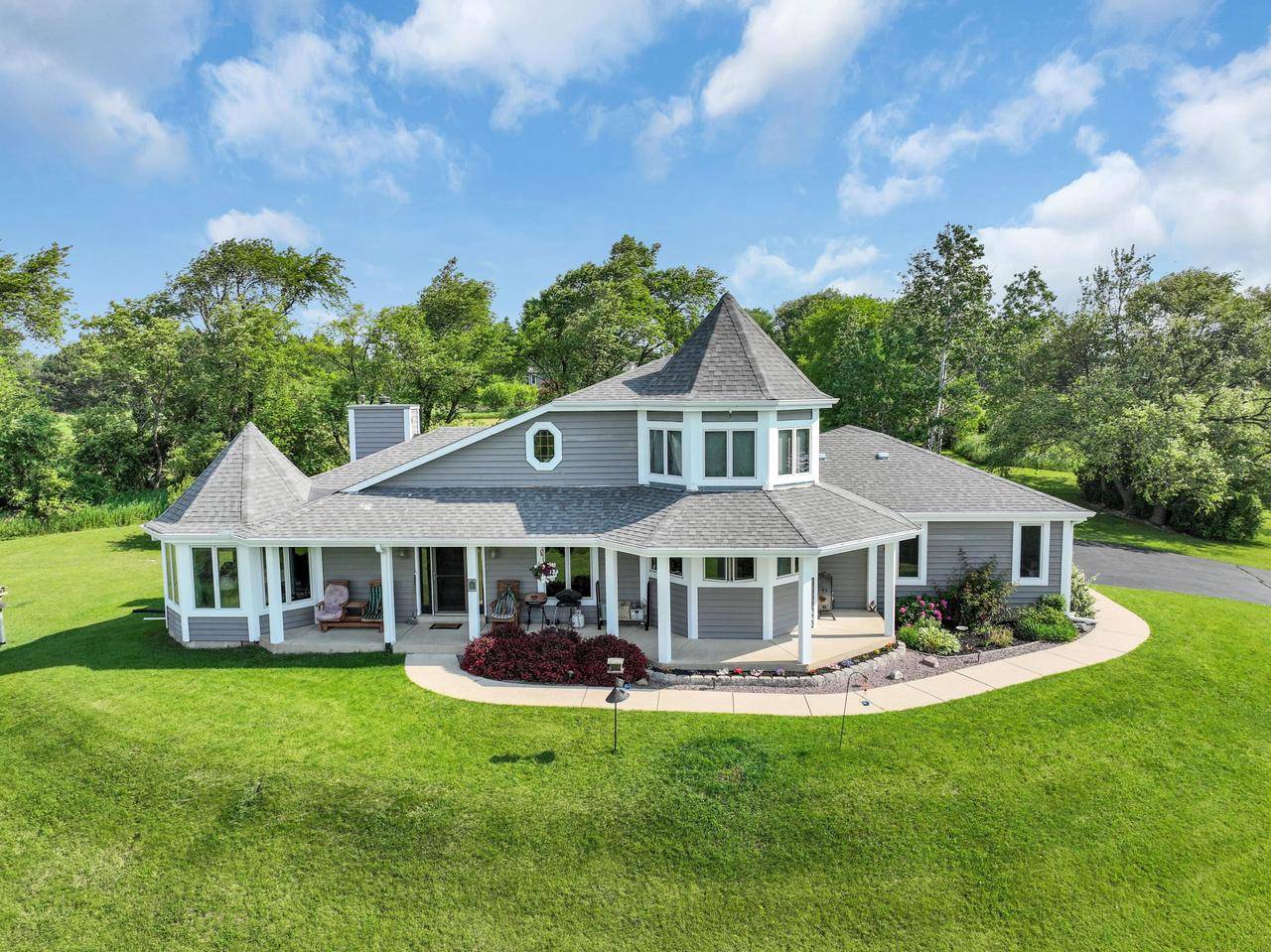 W2596 Gavers COURT, East Troy, WI 53120