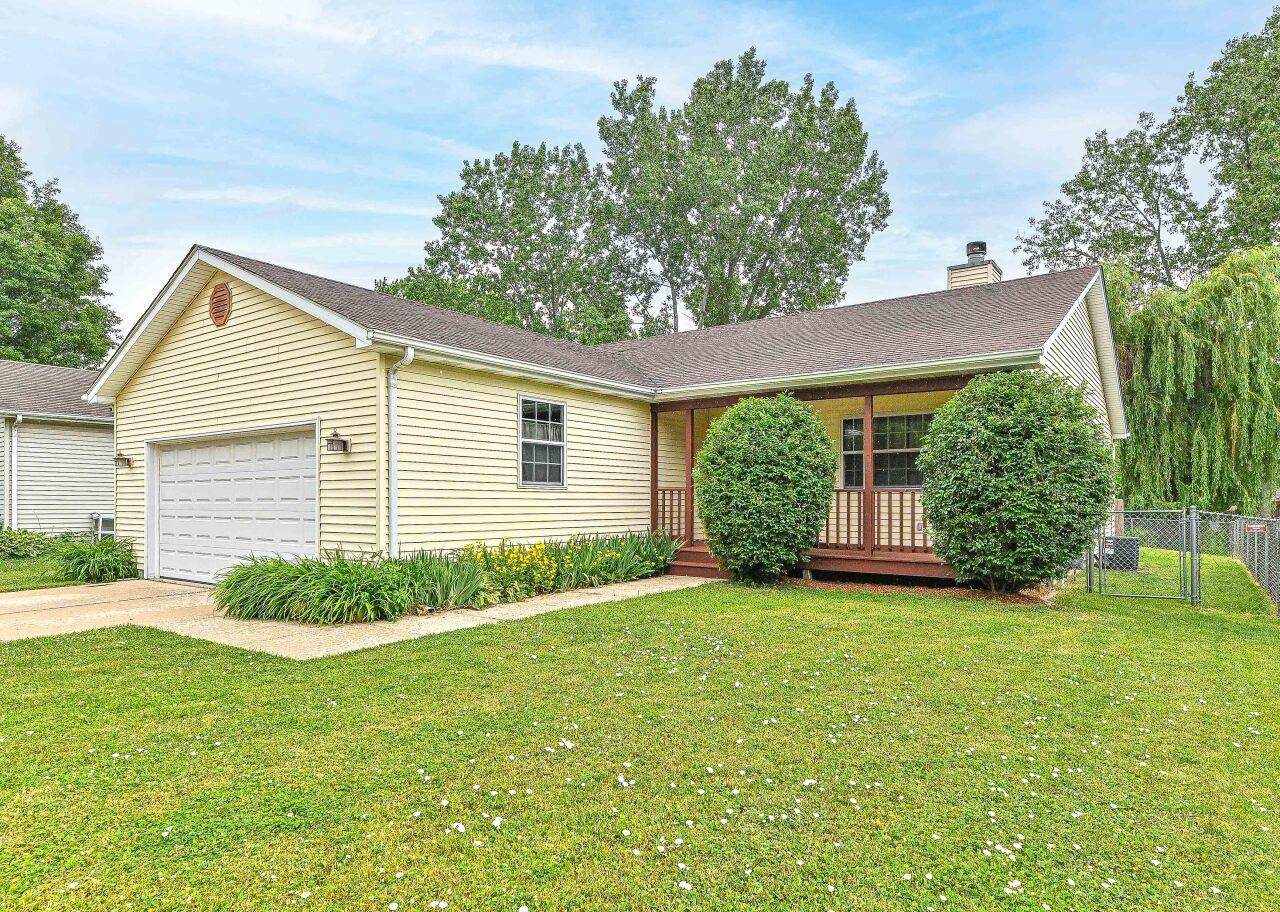922 93rd STREET, Pleasant Prairie, WI 53158-4918