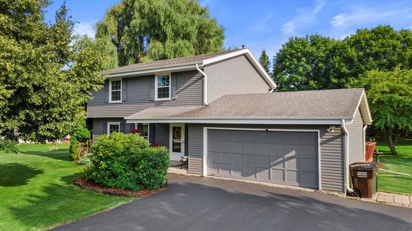 25815 Portsmouth ROAD, Wind Lake, WI 53185-5528