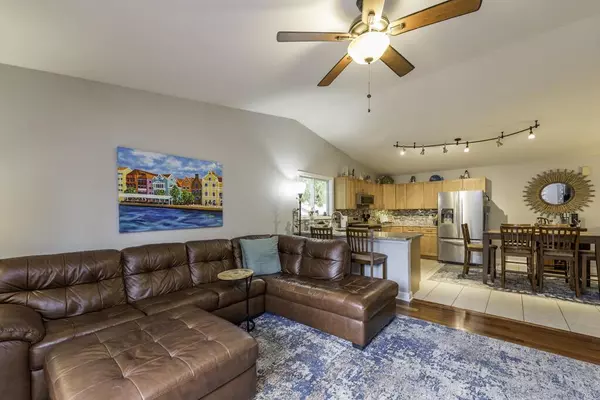 Pleasant Prairie, WI 53158,1088 102nd STREET