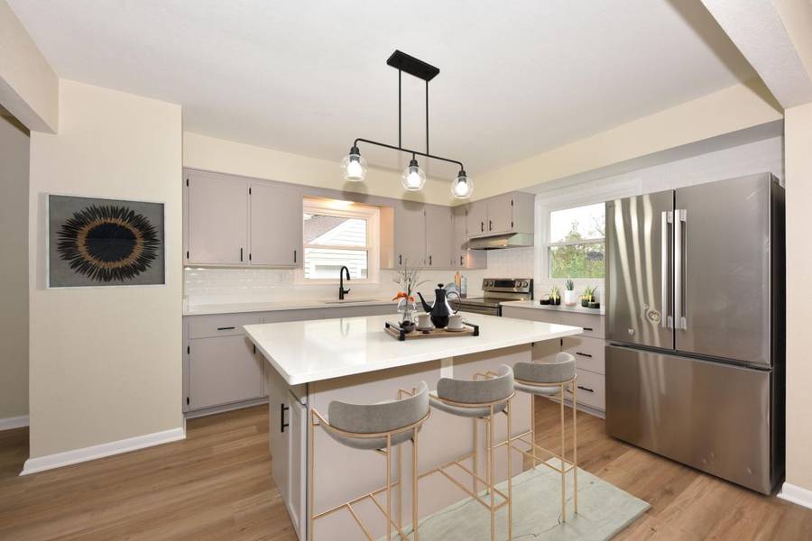 N84W16544 Ann AVENUE, Menomonee Falls, WI 53051-3002