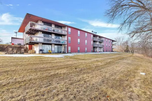 725 Green Bay ROAD, Mayville, WI 53050-1747