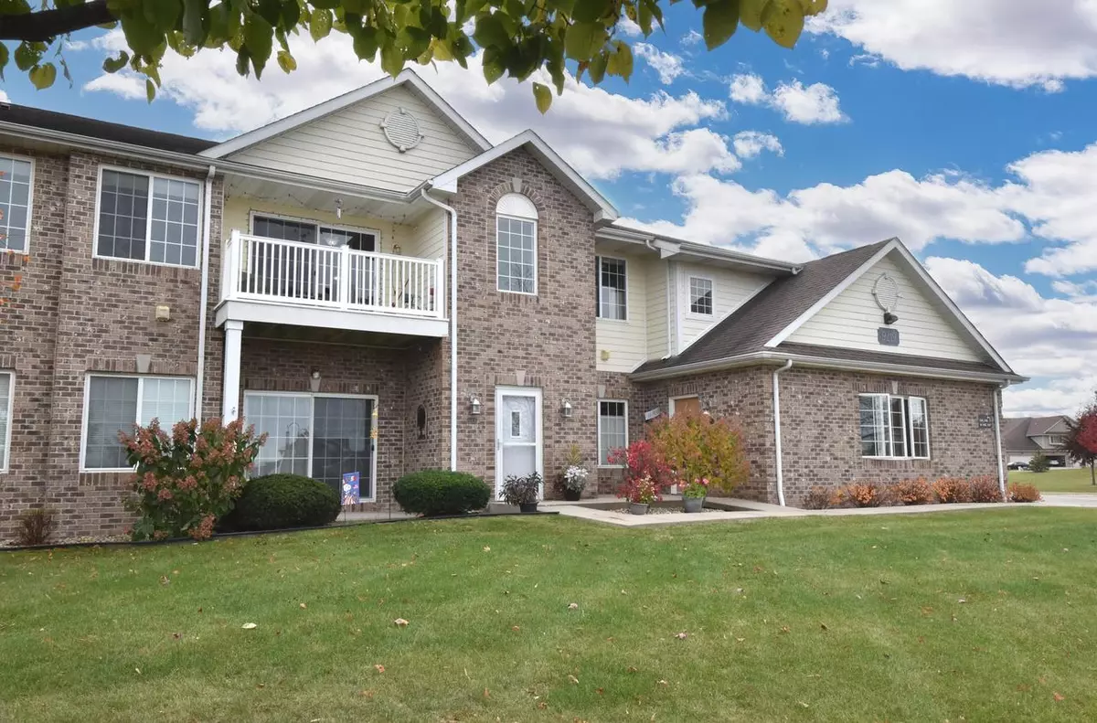 Pleasant Prairie, WI 53158-3281,9219 66th AVENUE #147