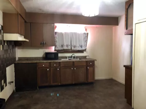 Milwaukee, WI 53218-4249,5051 N 58th STREET