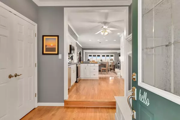 East Troy, WI 53120-2303,W949 Miramar DRIVE