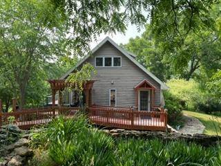 N8829 Badger Road, Blanchardville, WI 53516