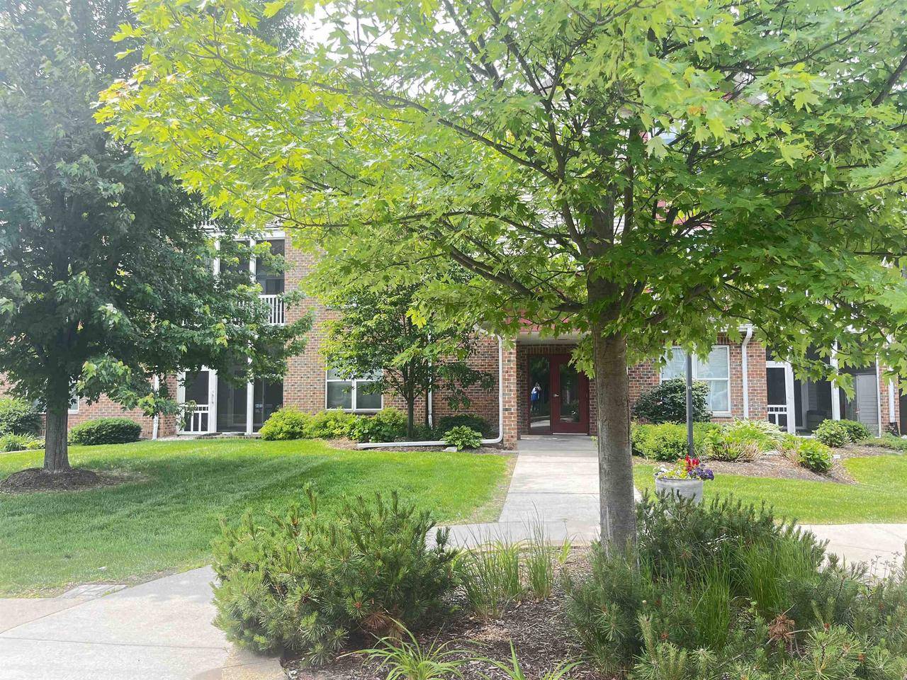 200 Femrite Drive #211, Monona, WI 53716