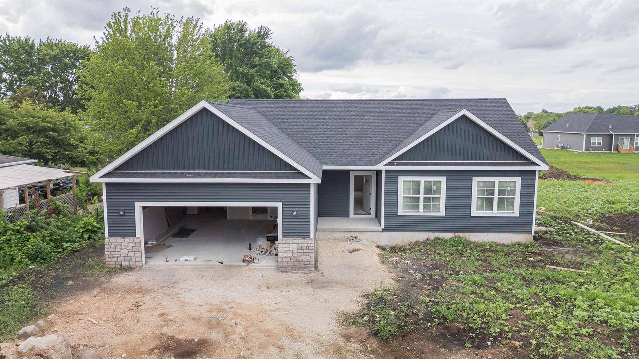 58 E Evergreen Lane, Milton, WI 53563