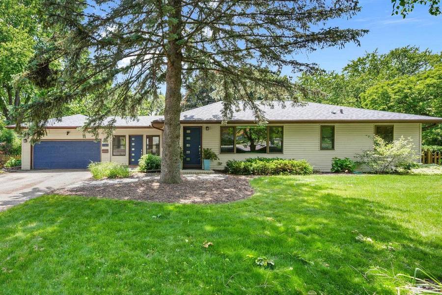 412 Frost Woods Road, Monona, WI 53716