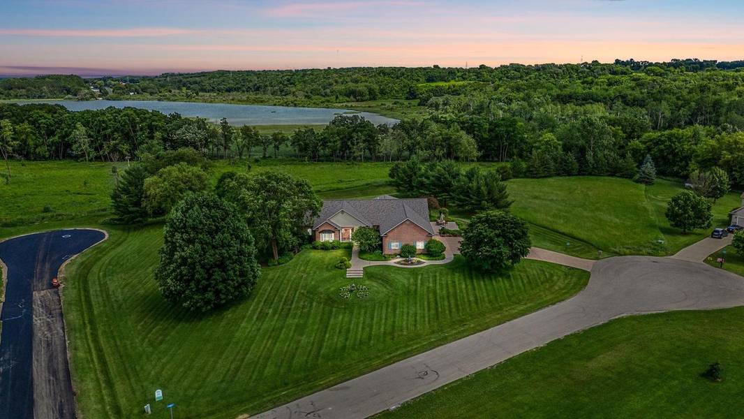 N4270 Cherokee Court, Markesan, WI 53946