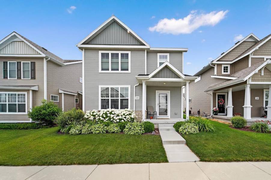 1214 Crane Meadow Way, Sun Prairie, WI 53590