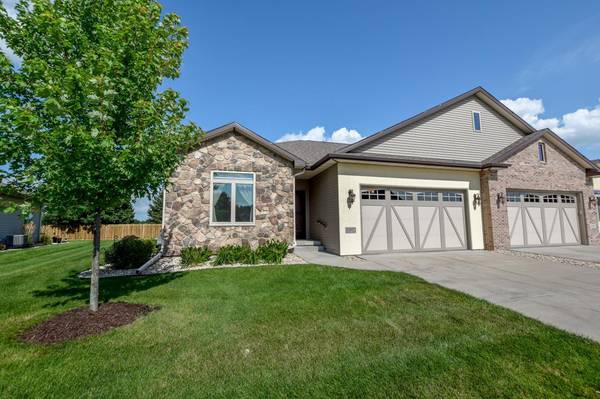 6892 Tuscan Ridge Circle, Deforest, WI 53532