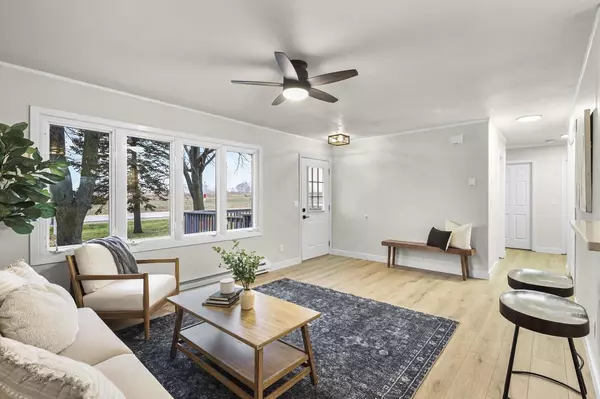 Stoughton, WI 53589,1542 Highway 51