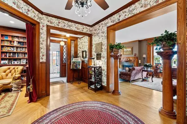 Horicon, WI 53032-1221,611 East Walnut ST