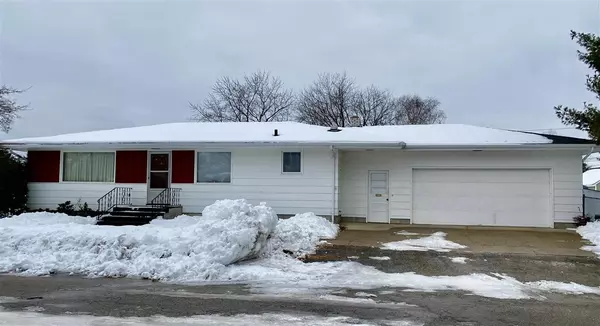 1501 21ST STREET ST, Menominee, MI 49858