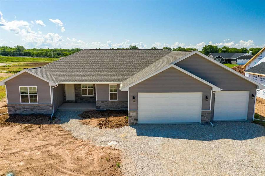 W6009 RYFORD STREET, Menasha, WI 54952
