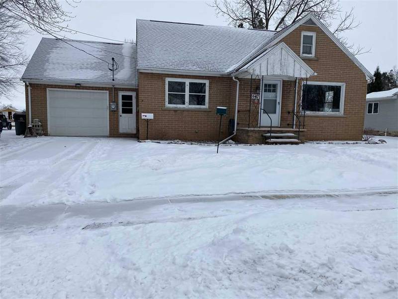 647 E PEARL STREET, Seymour, WI 54165-1129