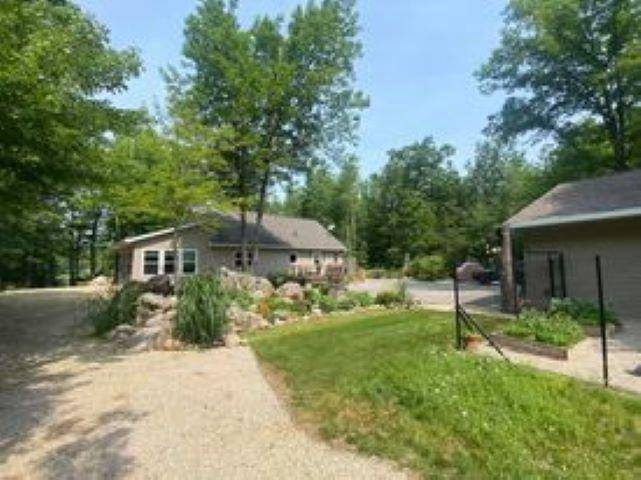 Amberg, WI 54102,N15003 LEE LANE