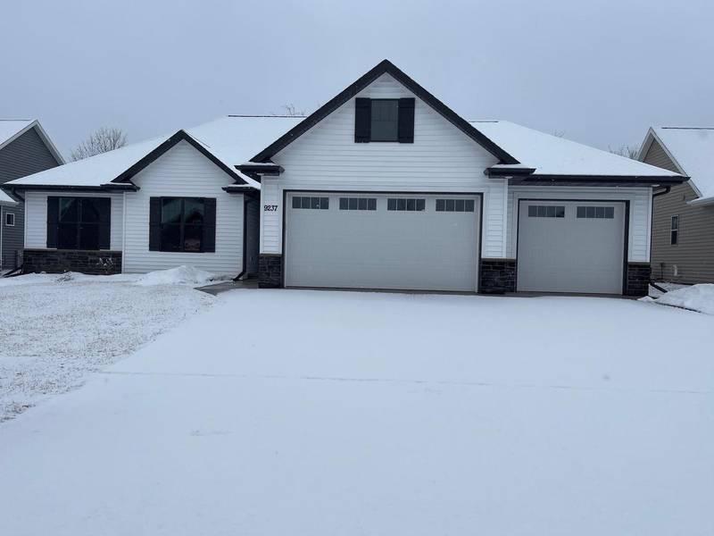 N9237 CONSTELLATION DRIVE, Appleton, WI 54915