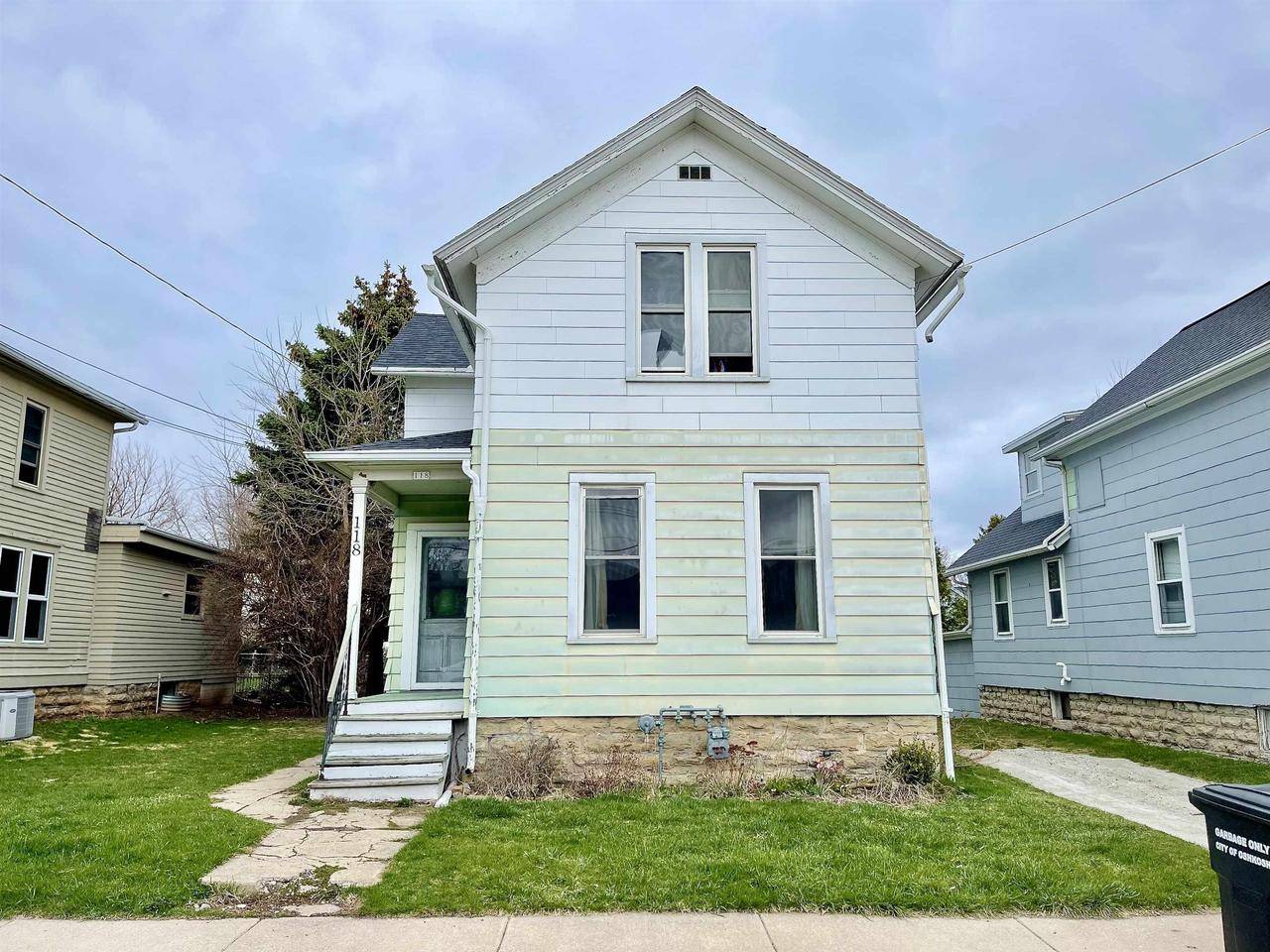 118 W 12TH AVENUE, Oshkosh, WI 54902