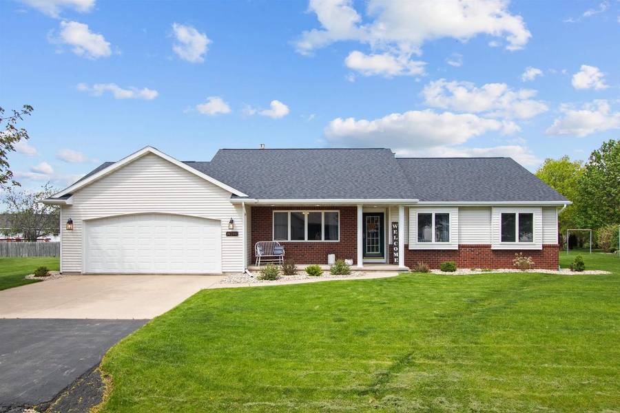 W2392 HICKORY PARK DRIVE, Appleton, WI 54915