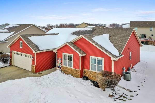 4835 ISABELLA CIRCLE,  Hobart,  WI 54155-9290