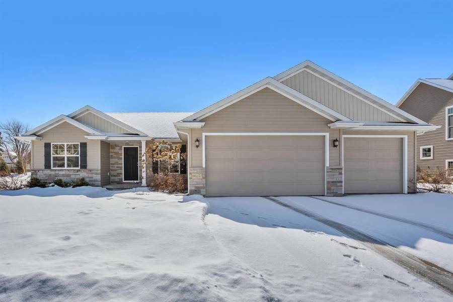 W5977 DAFFODIL DRIVE, Appleton, WI 54915