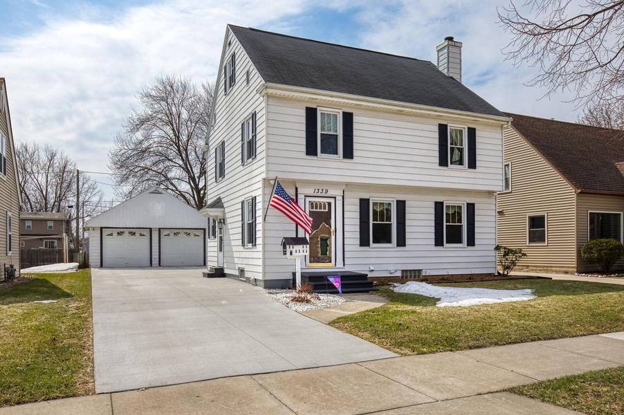 1339 W PACKARD STREET, Appleton, WI 54914-3428