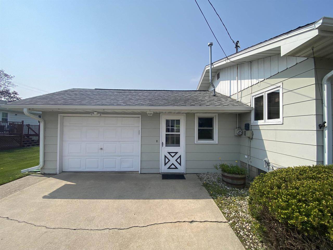 Marinette, WI 54143,1109 CLEVELAND AVENUE