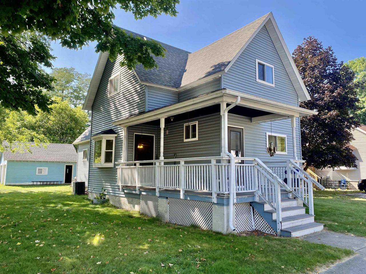 1359 OAKES STREET, Marinette, WI 54143