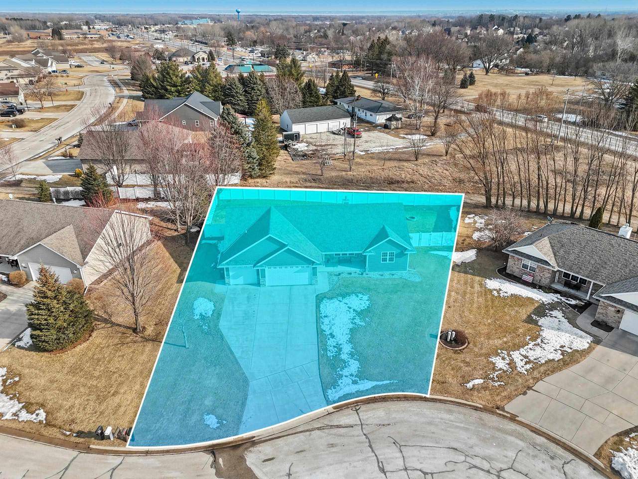 Green Bay, WI 54313-3220,1850 PINK DOGWOOD WAY