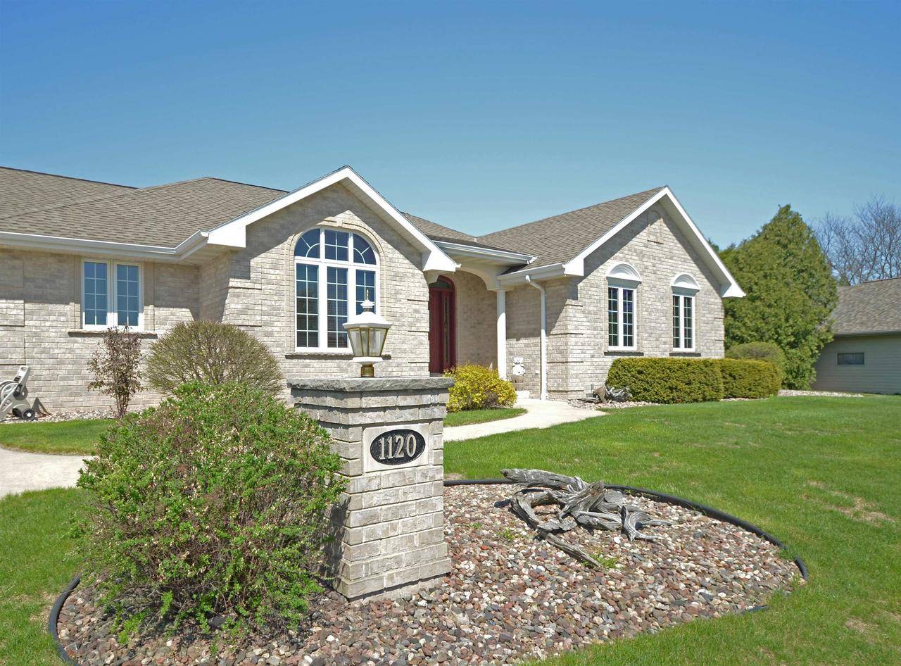 1120 CARDINAL STREET, De Pere, WI 54115-4000