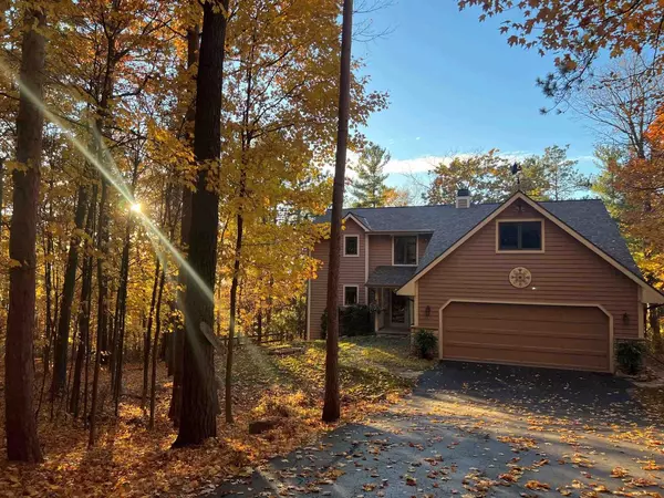 5997 BLUFF LEDGE ROAD, Sturgeon Bay, WI 54235