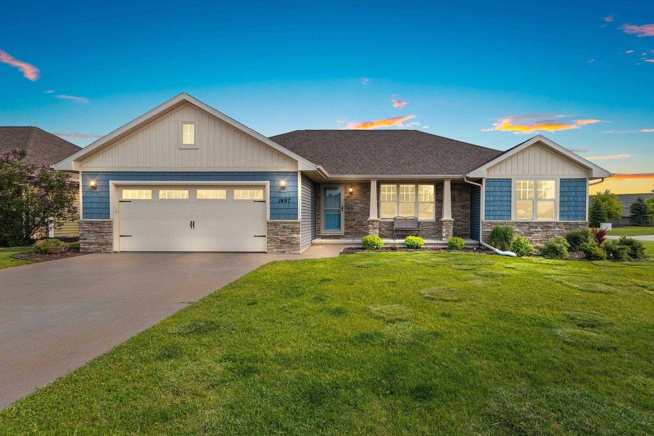 1497 LEAR LANE, De Pere, WI 54115-7220