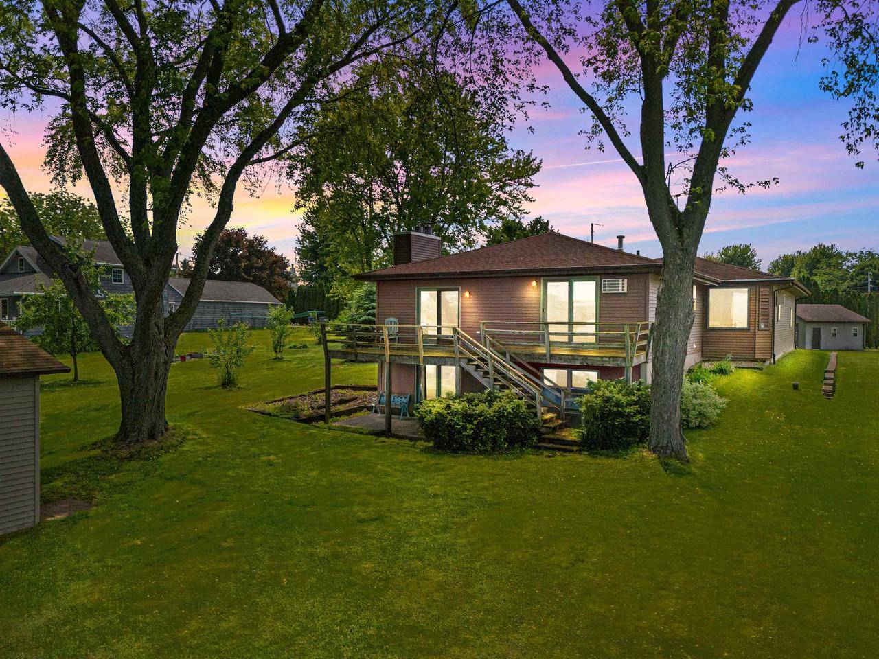 6352 BLACK WOLF POINT LANE, Oshkosh, WI 54902