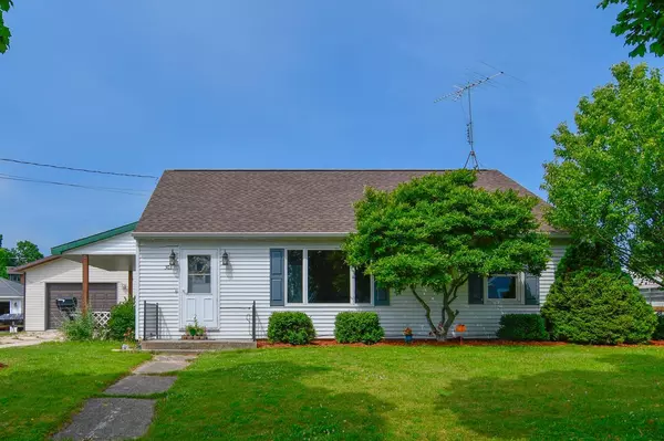 303 CHURCH STREET, Algoma, WI 54201-1034