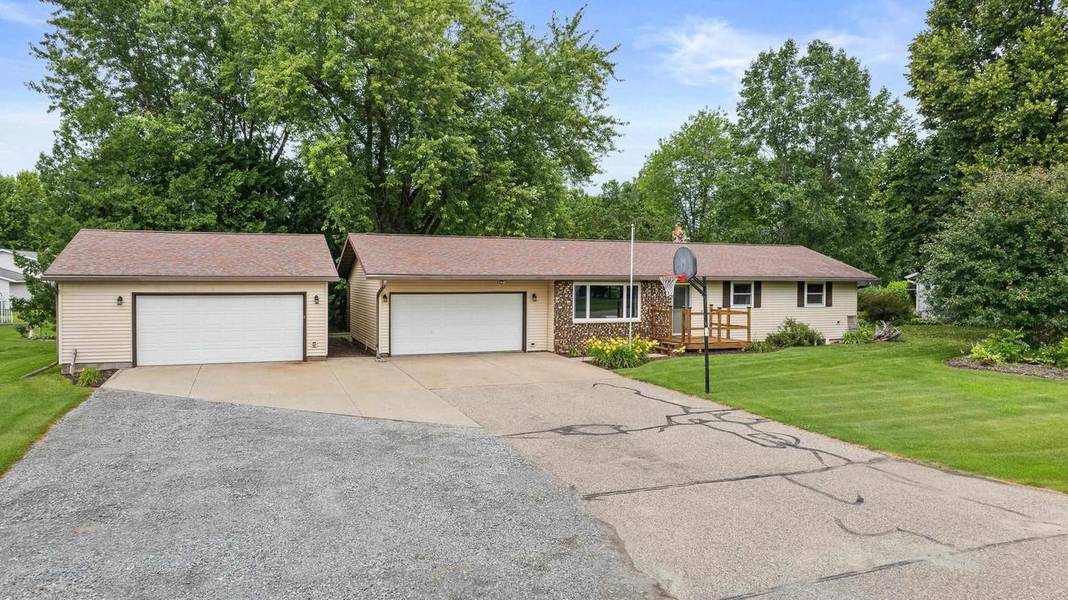 2330 COURT STREET, Plover, WI 54467