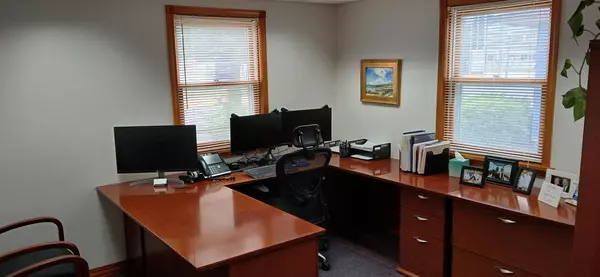 Shawano, WI 54166-2414,118 East DIVISION ST