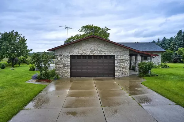 Oconto, WI 54153,3921 LOGTOWN ROAD