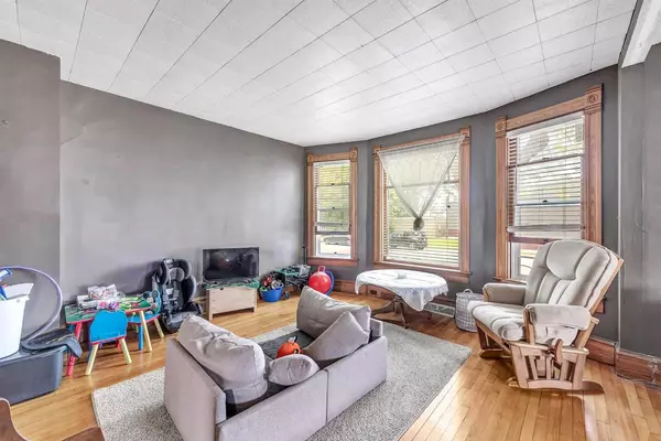 Gillett, WI 54124,131 S LAKE STREET